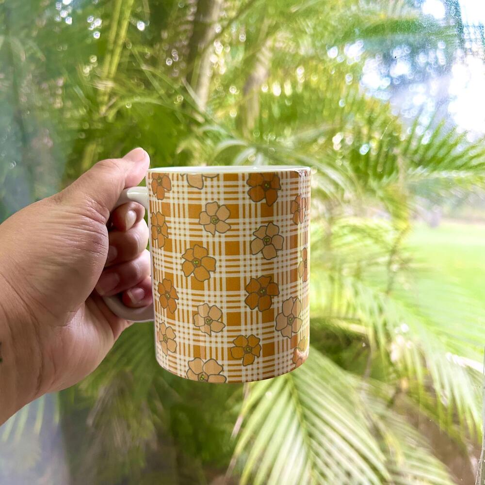 Hawaiian Print  Puakenikeni Orange Palaka Mug Cup Vintage Retro